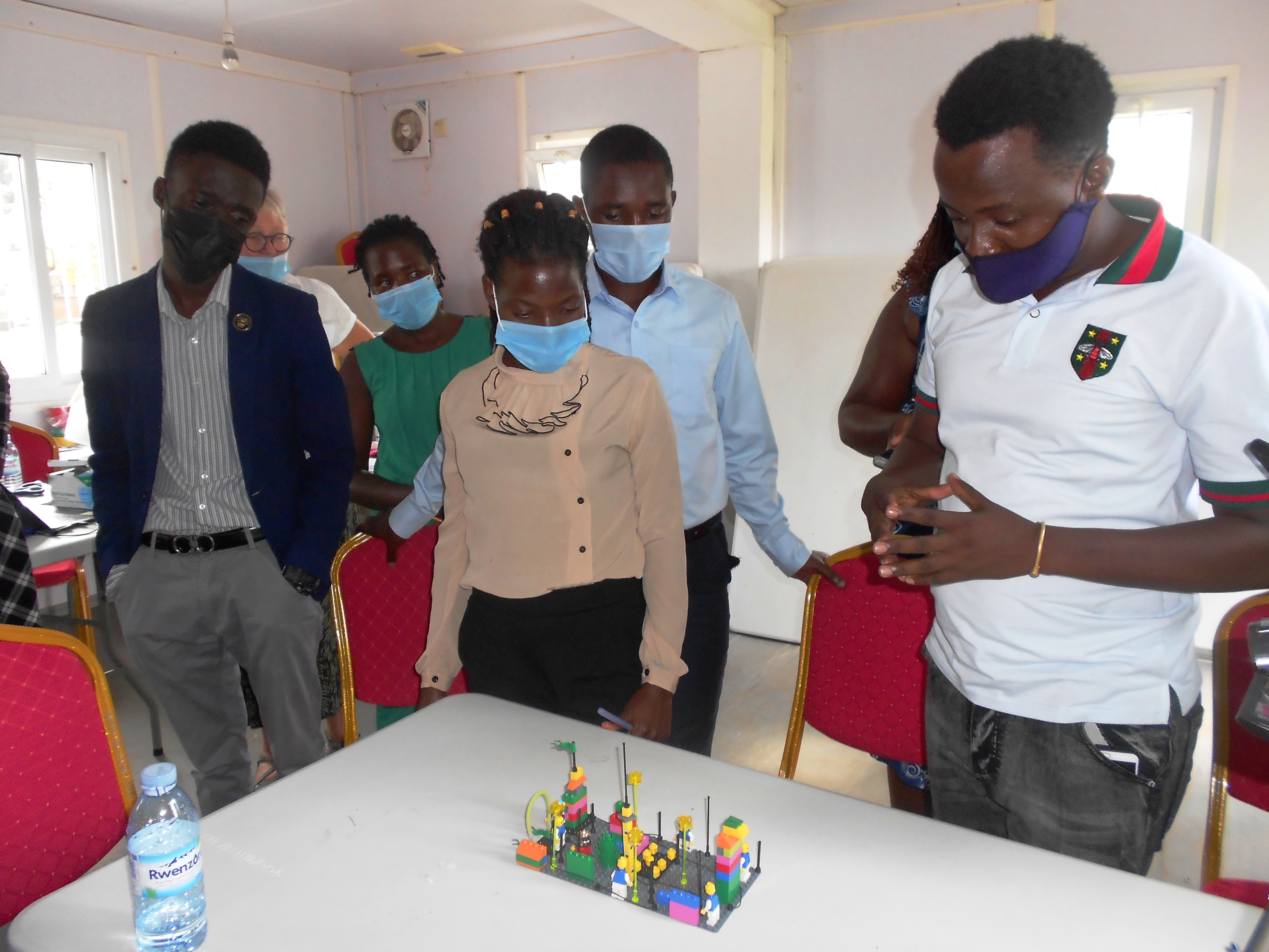 Students present their designs